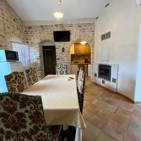 Panzió Le Fenouillet Proche Des Grands Buffets